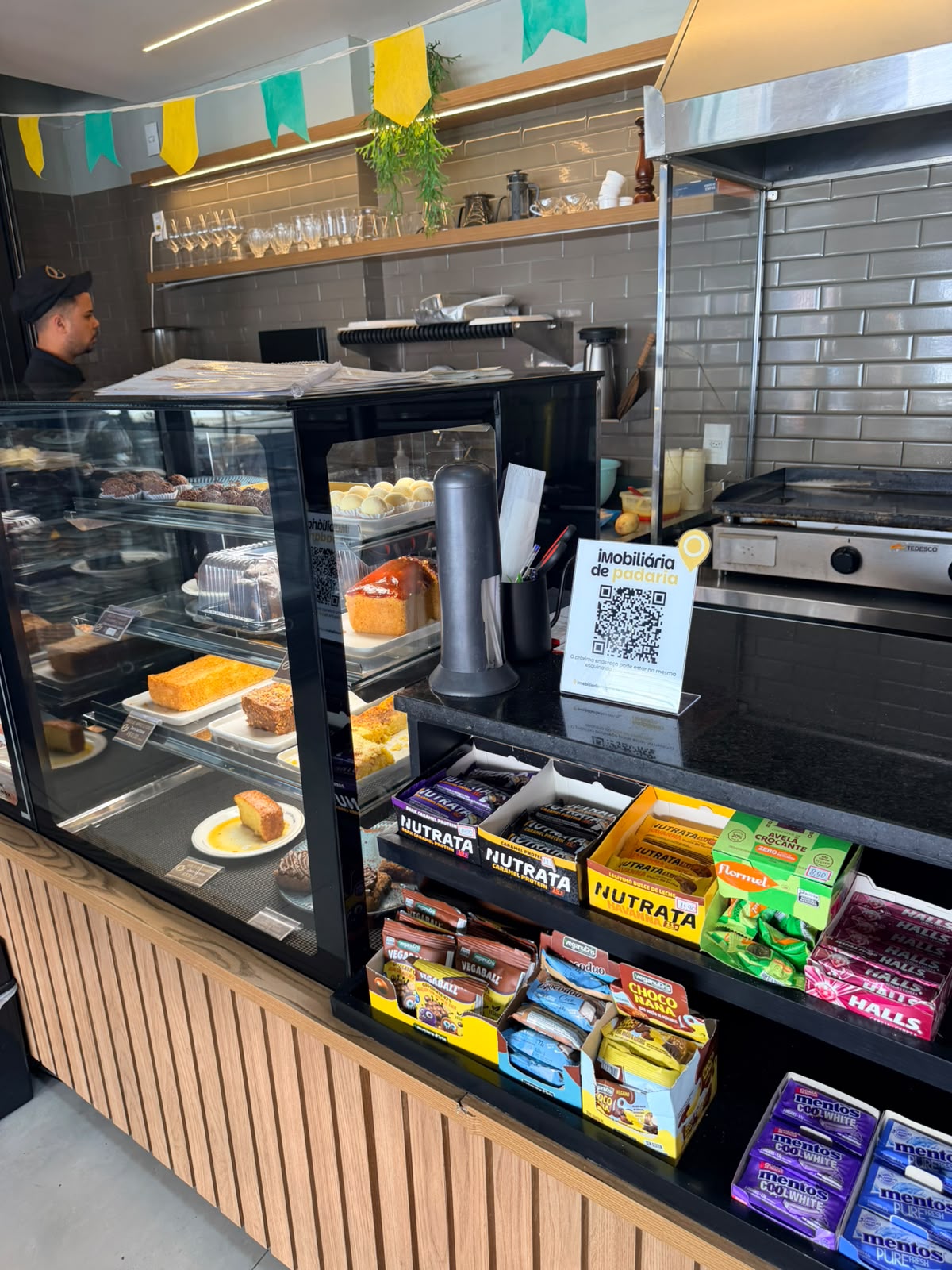 Display QR em padaria